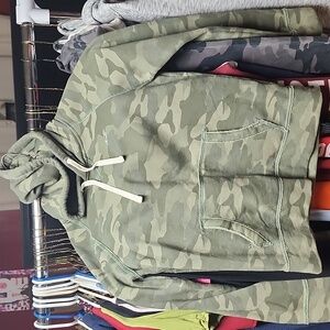 Hollister hoodie size XS